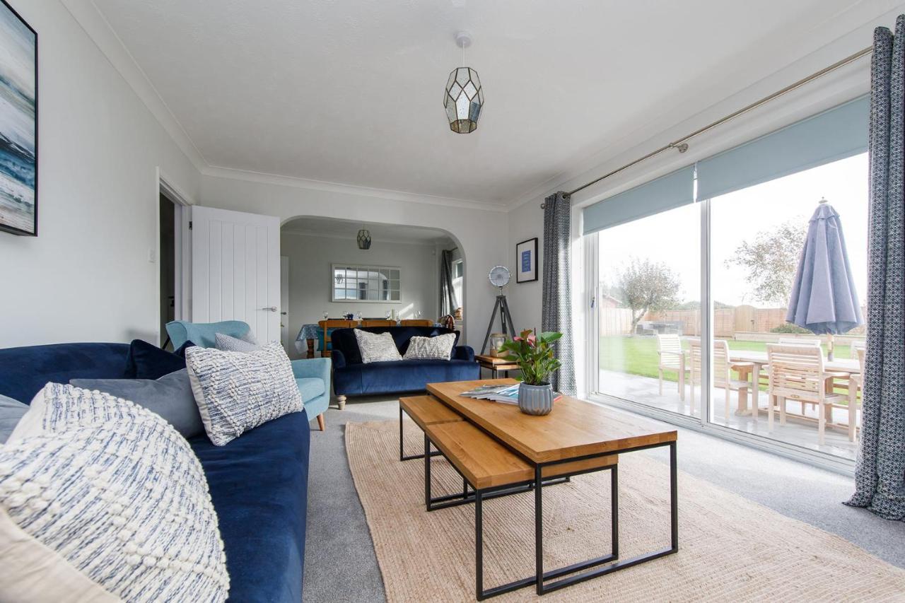 Spacious Home For 8 In Witterings - Walk To Beach East Wittering Kültér fotó