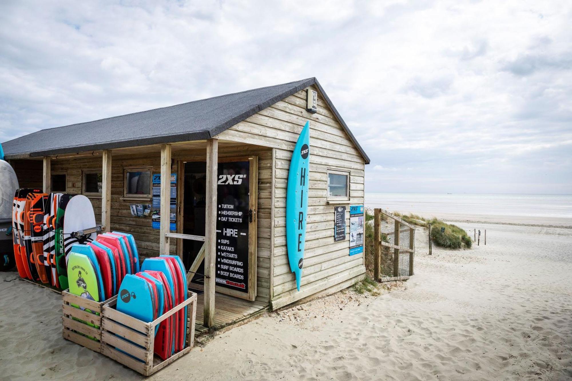 Spacious Home For 8 In Witterings - Walk To Beach East Wittering Kültér fotó