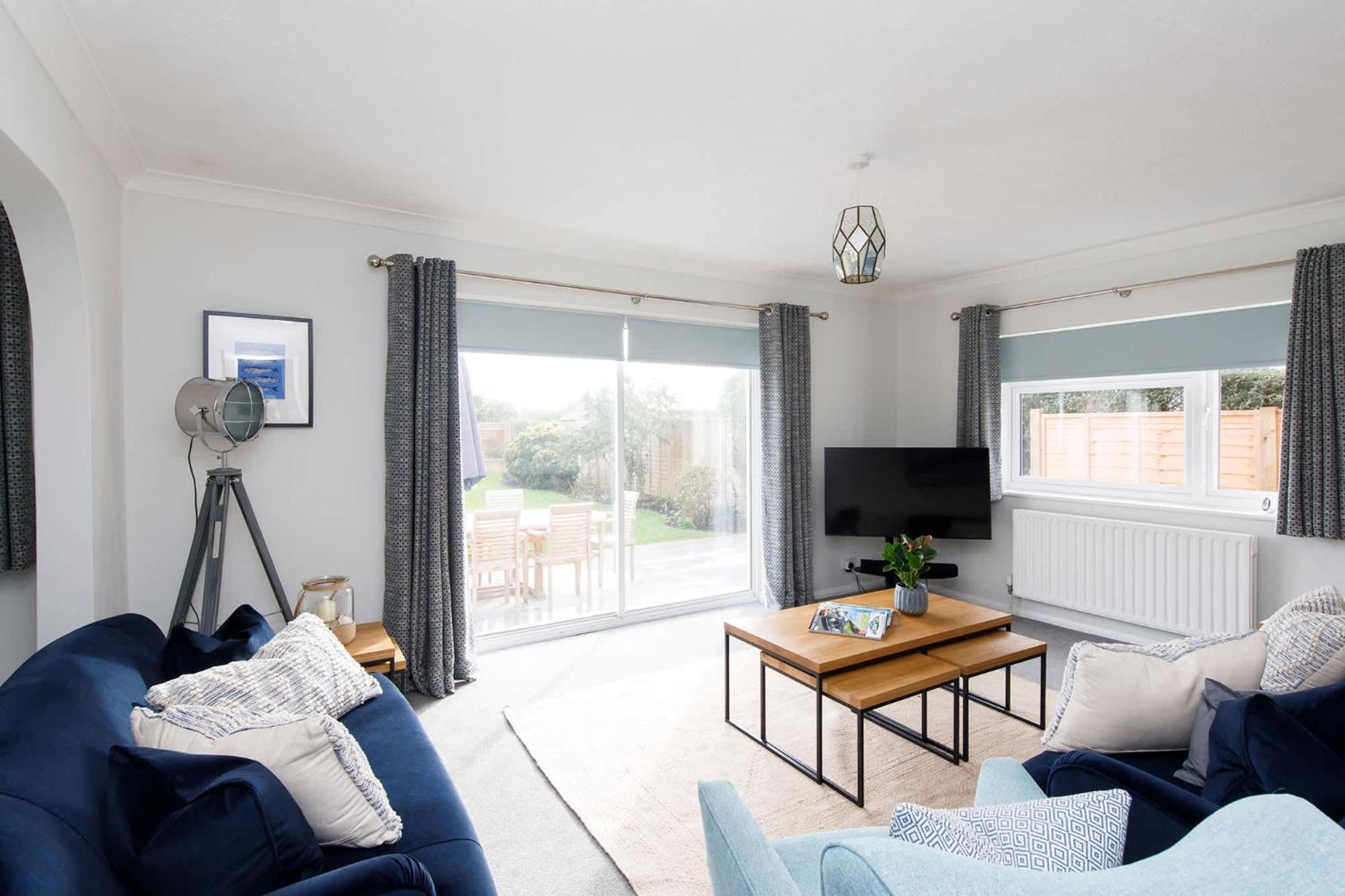 Spacious Home For 8 In Witterings - Walk To Beach East Wittering Kültér fotó