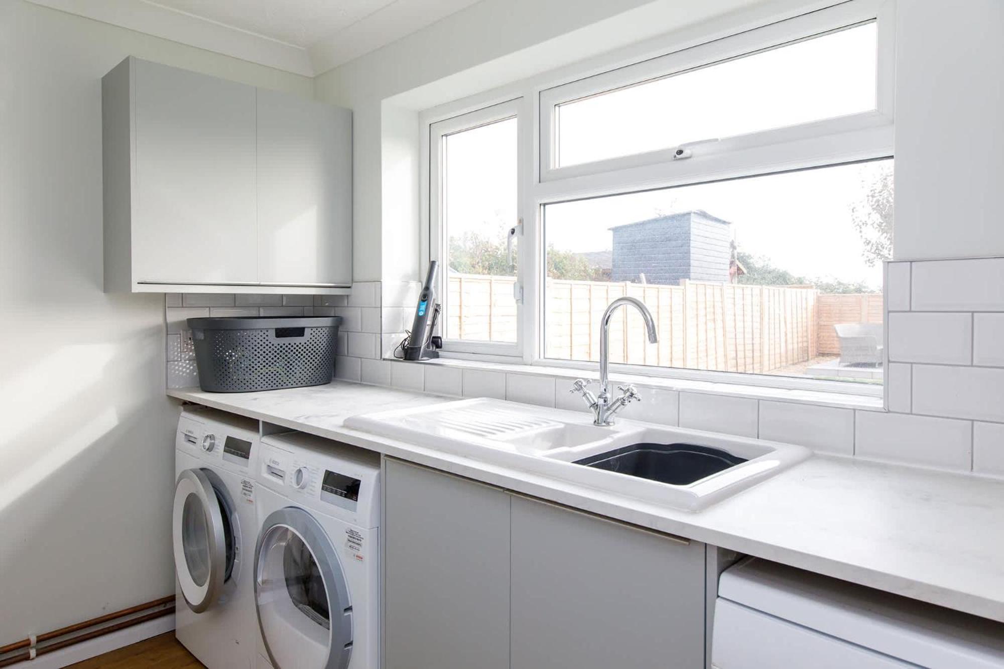 Spacious Home For 8 In Witterings - Walk To Beach East Wittering Kültér fotó